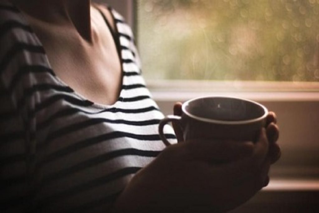 सुबह का पहला घूंट आयुर्वेद संग बनेगा असली हेल्थ हैक!