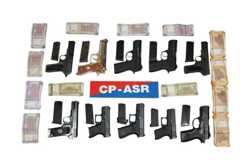 अमृतसर में हथियार और हवाला नेटवर्क का भंडाफोड़, तीन आरोपी गिरफ्तार!