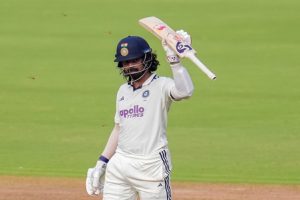 Ahmedabad-Test-KL-Rahul-hits-half-century-India-reach-121/2!