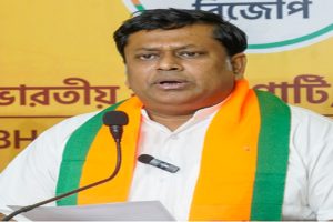 BJP-attacks-Mamata-Banerjees-statement-demands-CMs-resignation!