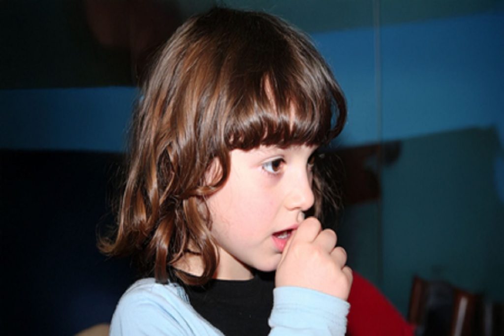 सूखी या गीली खांसी का असरदार इलाज आपके किचन में मौजूद, जानें आयुर्वेदिक नुस्खे!