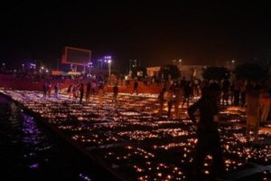 Deepotsav-2025-The-city-of-Ayodhya-will-dance-to-the-tunes-of-Awadhi-and-Bhojpuri-bhajans!