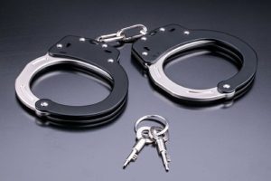 Encounter-between-police-and-criminals-in-Delhi-one-injured-another-arrested!