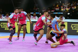Kabaddi-What-is-the-difference-between-standard-and-circle-style!