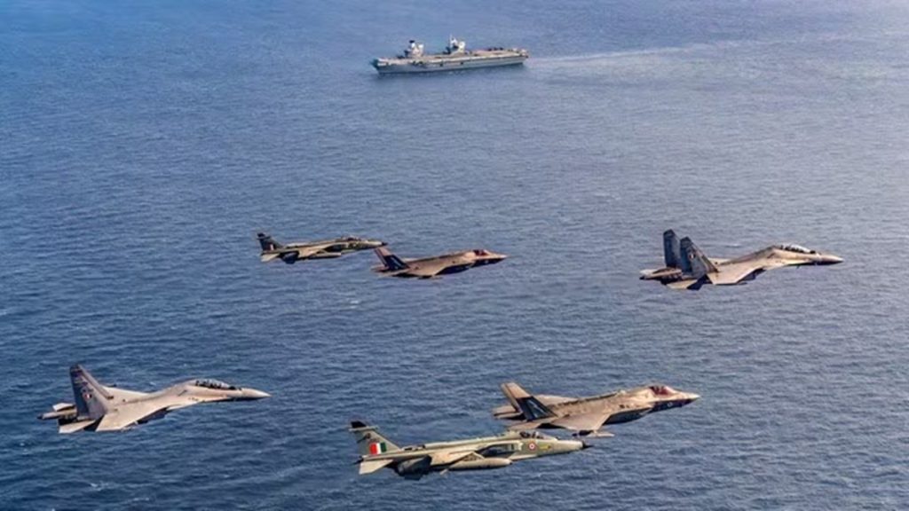 भारत के ‘त्रिशूल’ युद्धाभ्यास से घबराया पाकिस्तान, हवाई क्षेत्र पर लगाई पाबंदी