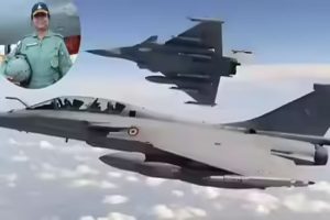 President-Murmu-created-history-by-flying-in-Rafale!