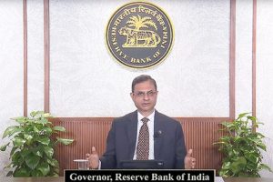 RBI-doubles-IPO-loan-limit-to-Rs-25-lakh-per-investor!