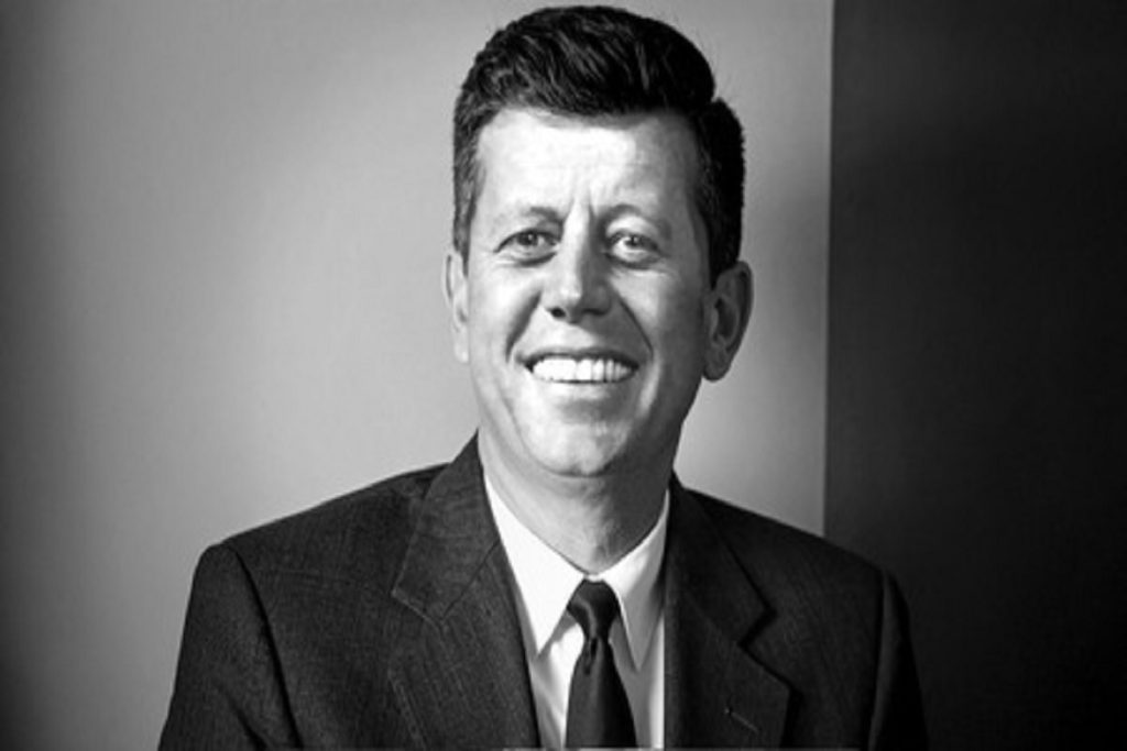 रूस ने जेएफके हत्याकांड की फाइल अमेरिकी सांसद को सौंपी!