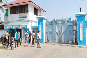 Sambhal-meat-factory-raided-Documents-hidden-madrasa-operator-Delhi-team-took-action-dangerous-conditio!