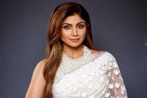 Shilpa-Shetty-denied-permission-to-travel-to-Los-Angeles-in-fraud-case-plans-cancelled!