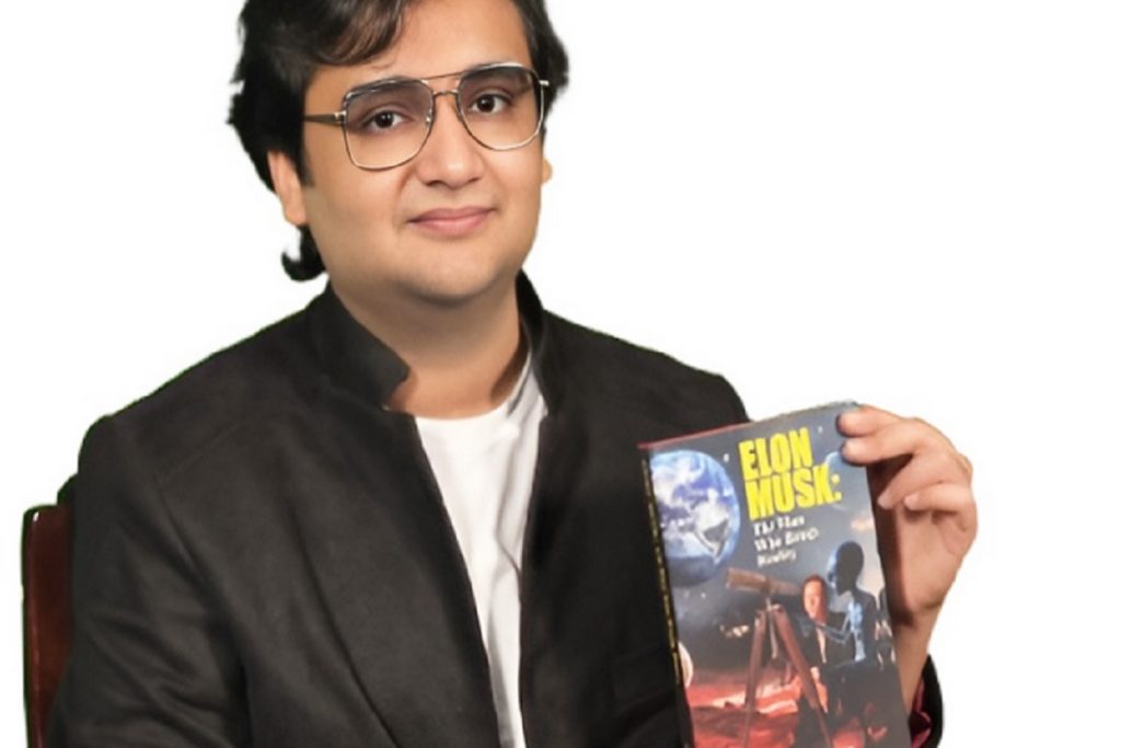 दो साल, तीन किताबें, हजारों बिक्री…!