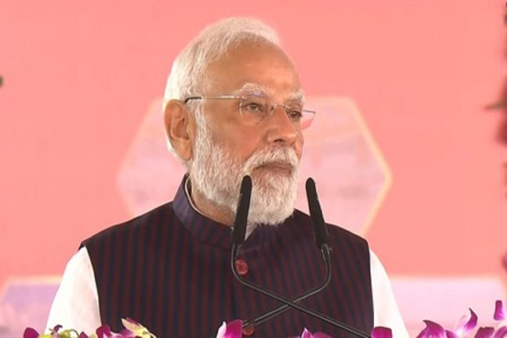 छत्तीसगढ़ विधानसभा उद्घाटन पर पीएम मोदी बोले, अटल जी का सपना पूरा!