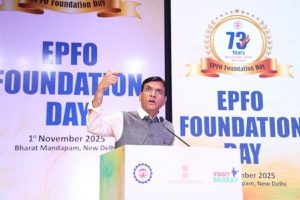 EPFO-is-playing-an-important-role-in-expanding-social-security-Mansukh-Mandaviya!