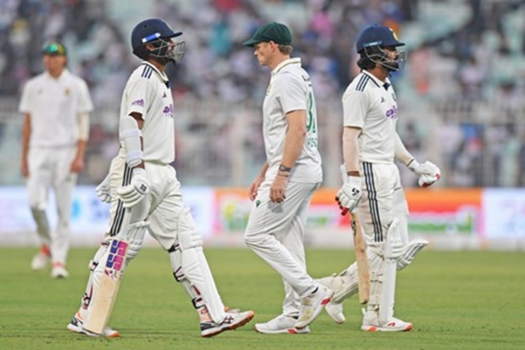 भारत बनाम दक्षिण अफ्रीका: पहले दिन का खेल समाप्त, भारत का स्कोर 37/1