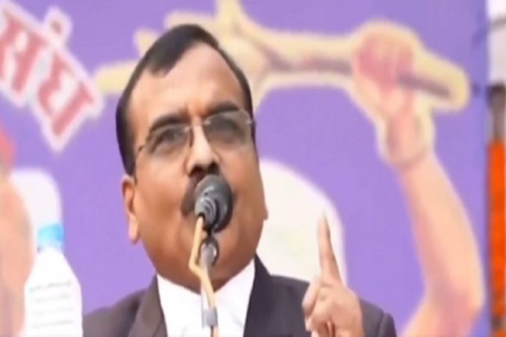 मध्य प्रदेश: आरक्षण पर विवादित बयान, आईएएस संतोष वर्मा को नोटिस जारी!