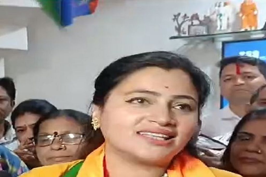 दिग्विजय सिंह आरएसएस और भाजपा की विचारधारा को समझ गए: नवनीत राणा!