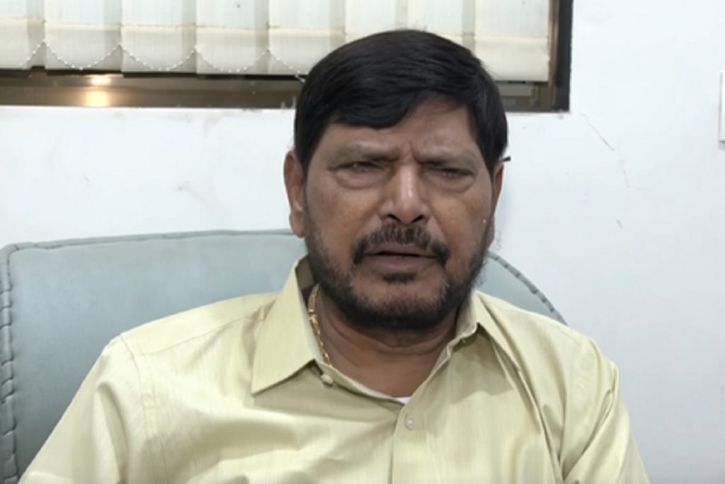 बीएमसी चुनाव के लिए सीटों की संख्या पर एनडीए से बात चल रही: आठवले!