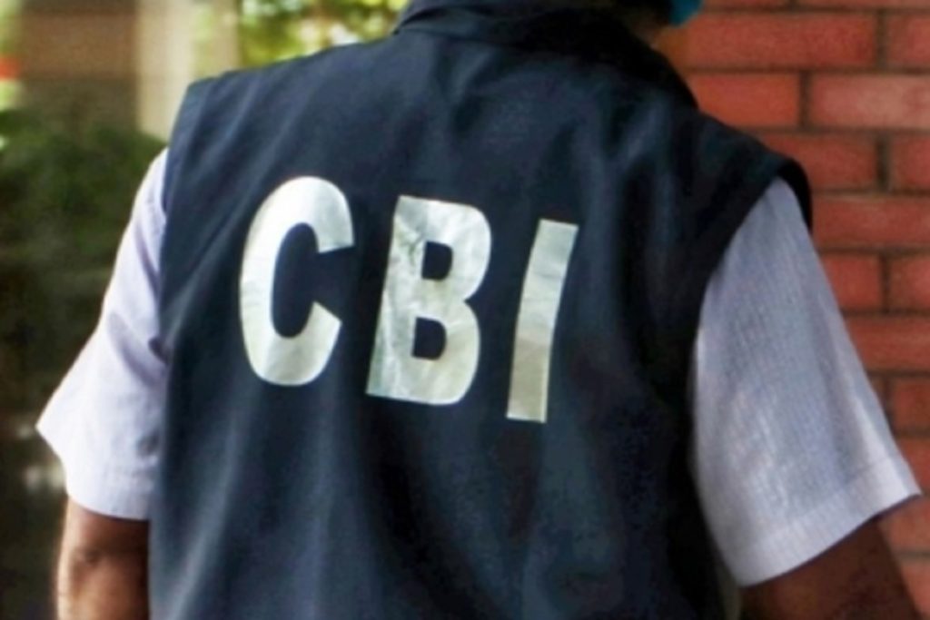 यूएई से भगोड़ा रितिक बजाज भारत लाया गया, सीबीआई कोऑर्डिनेशन!