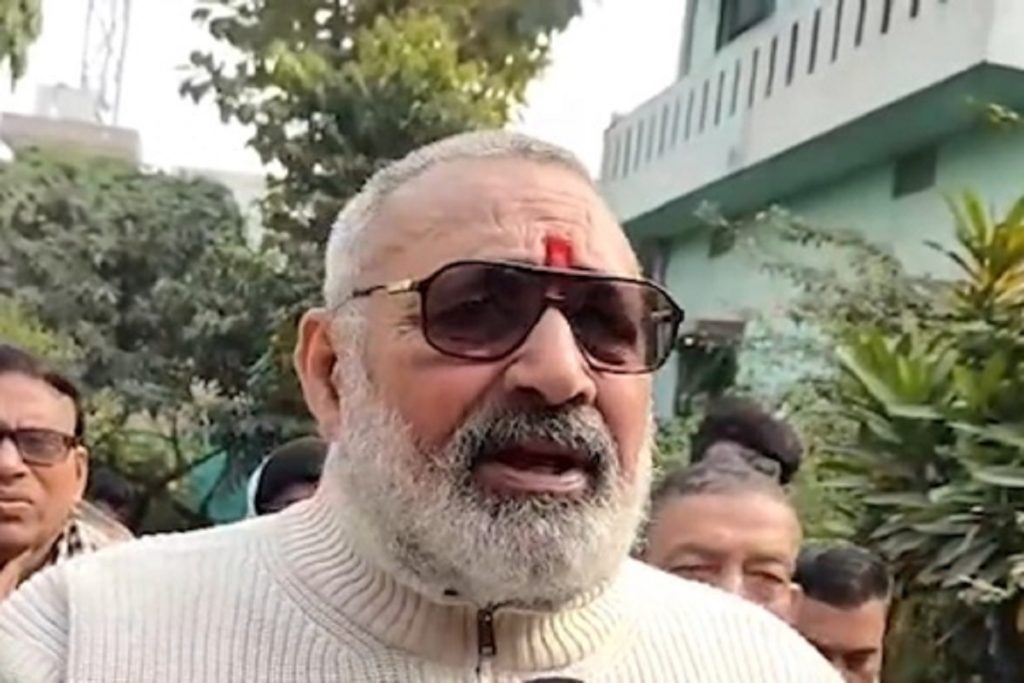 गिरिराज सिंह: सीएम ममता ने रोहिंग्या बांग्लादेशी घुसपैठियों को संरक्षण दिया!