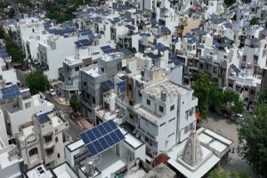 Gujarat-leads-in-rooftop-solar-installations-with-5-lakh-installations-and-a-capacity-of-1879-megawatts!