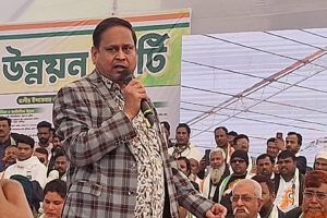 Humayun-Kabirs-son-detained-in-connection-with-the-attack-on-a-PSO-in-Murshidabad!