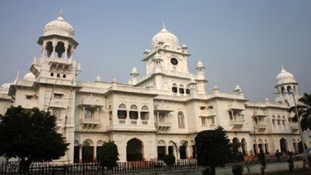 लखनऊ: रेज़िडेंट डॉक्टर ने की आत्महत्या की कोशिश; इस्लाम में परिवर्तित होने पर मजबूर कर रहा था प्रेमी