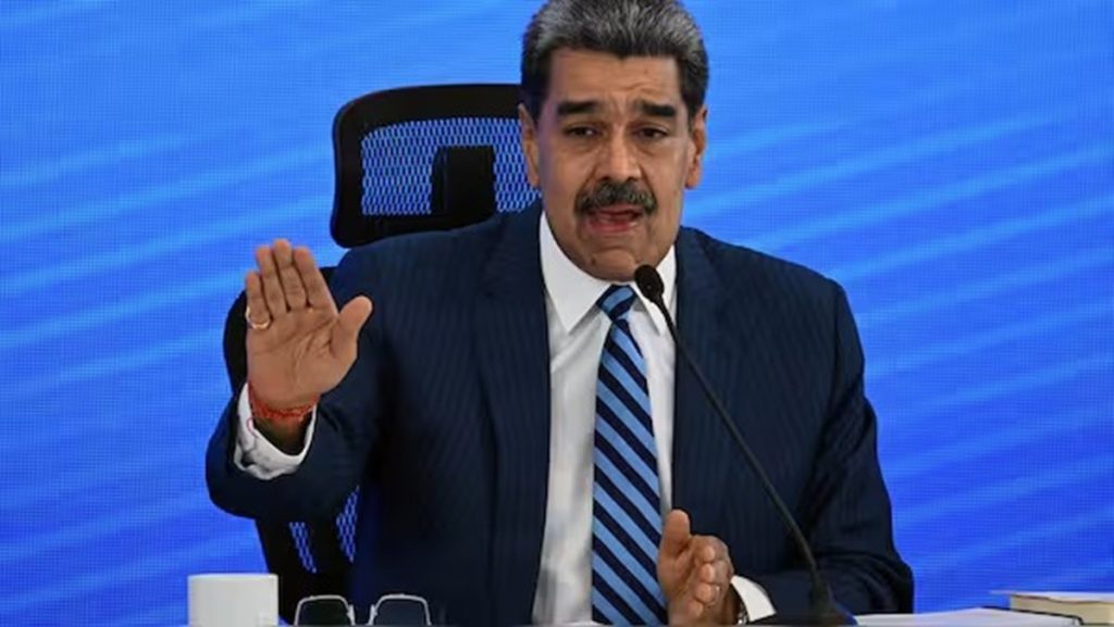 अमेरिकी सख्ती के बीच वेनेजुएला के तेल निर्यात में तेज गिरावट, टैंकर जब्ती से बढ़ा तनाव