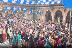 Mathura-Vrindavan-is-steeped-in-devotion-with-millions-of-devotees-flocking-to-the-holy-cities-on-the-last-day-of-the-year!