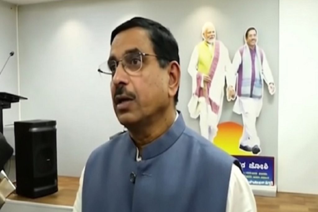 पीएम सूर्य योजना से 25 लाख घरों तक बिजली पहुँची: जोशी!  