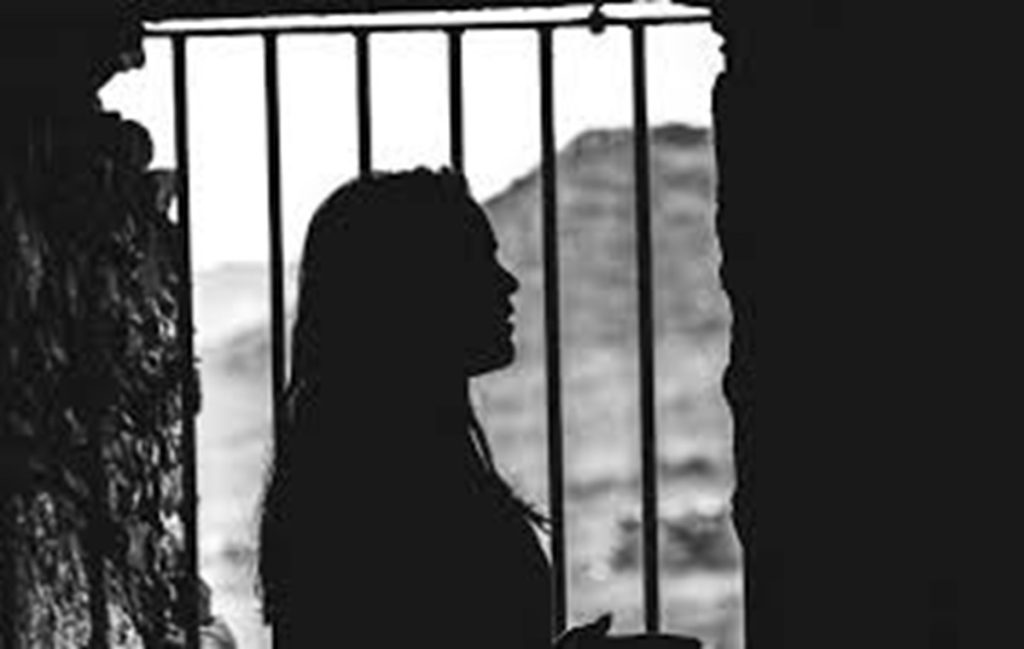 बिहार: 100 लापता लड़कियों की विदेशों में तस्करी।