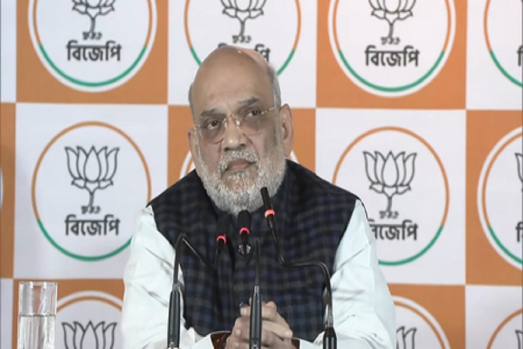 बंगाल सरकार बॉर्डर बीएसएफ को जमीन नहीं दे रही: अमित शाह