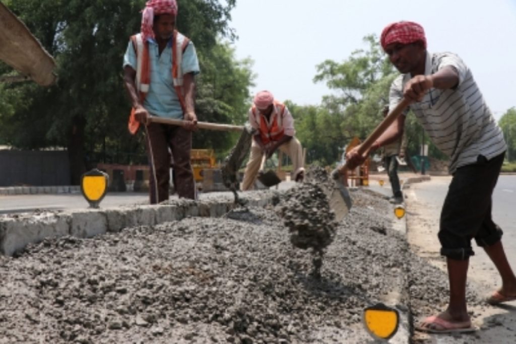 ‘जी राम जी’ योजना से आमदनी बढ़ेगी, 17000 करोड़ फायदा: रिपोर्ट! 