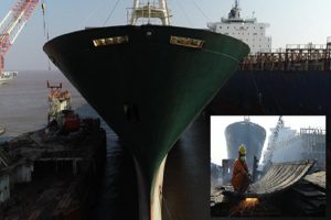 With-over-8800-ships-and-a-32-percent-contribution-Alang-has-become-a-green-model!