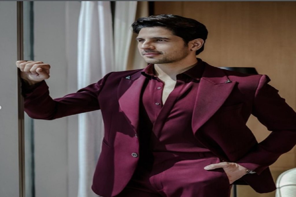 एक्टर सिद्धार्थ मल्होत्रा का ‘मोगैंबो’ और ‘शाकाल’ जैसी भूमिका निभाना सपना!