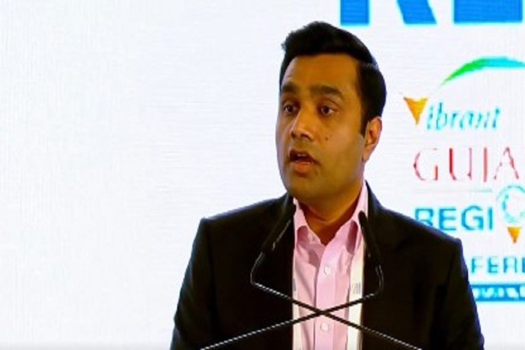 अडानी ग्रुप की बड़ी घोषणा, कच्छ में करेगा 1.5 लाख करोड़ रुपए का निवेश!