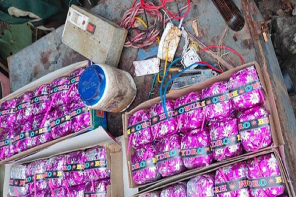 छत्तीसगढ़: कांकेर में नक्सलियों की बड़ी साजिश नाकाम, 9 आईईडी बरामद!