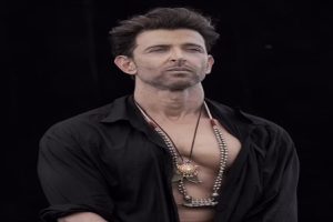 How-to-deal-with-sudden-feelings-of-sadness-Hrithik-Roshan-shares-a-90-second-rule!