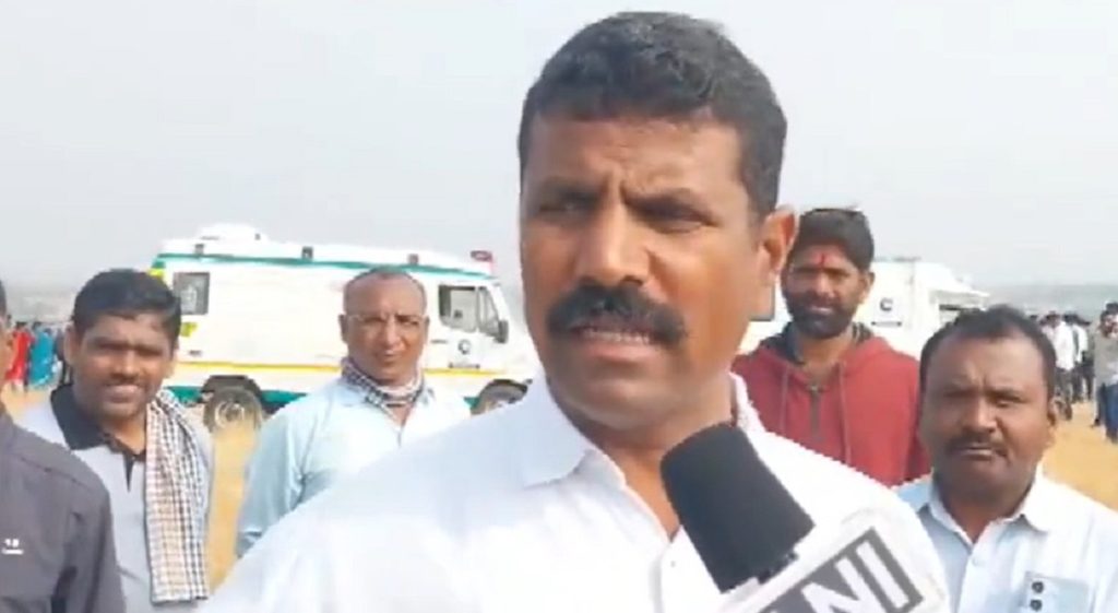 “मैंने अपनी आँखों से विमान को क्रैश होते देखा”