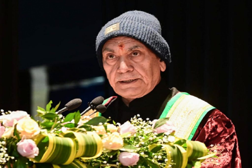 जम्मू-कश्मीर:आतंकियों से रिश्तों पर सख्त कार्रवाई, सरकार ने 5 कर्मचारियों को किया बर्खास्त!