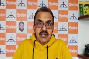 Sanjay-Nirupam-commented-on-leaders-who-are-not-visiting-the-Ram-Temple-sayingThey-are-distancing-themselves-from-faith-out-of-fear-of-losing-their-vote-bank!