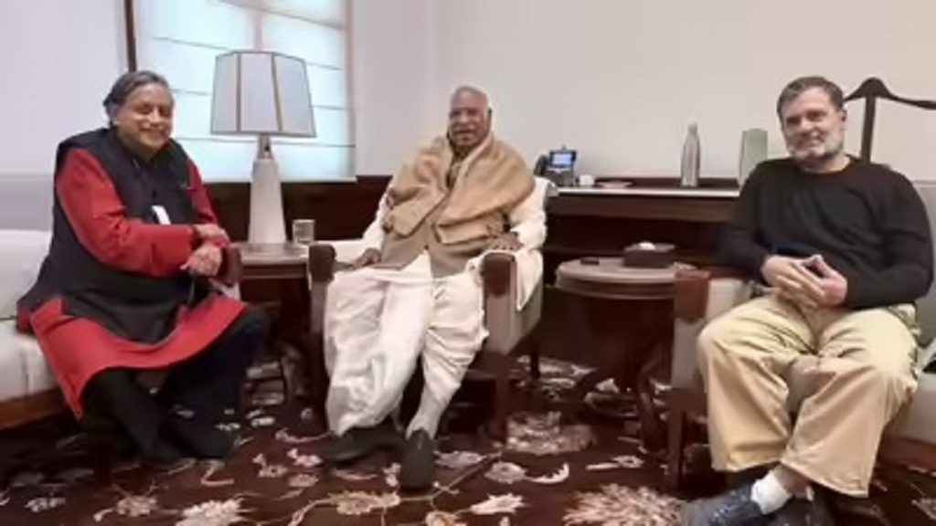 कांग्रेस छोड़ने की अटकलें खारिज कीं, राहुल गांधी की सराहना कर लौटे शशी थरूर