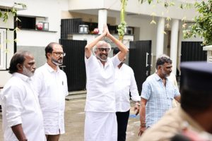 Superstar-Rajinikanths-post-went-viral-on-the-first-day-of-the-new-year-he-said-I-leave-everything-to-God!