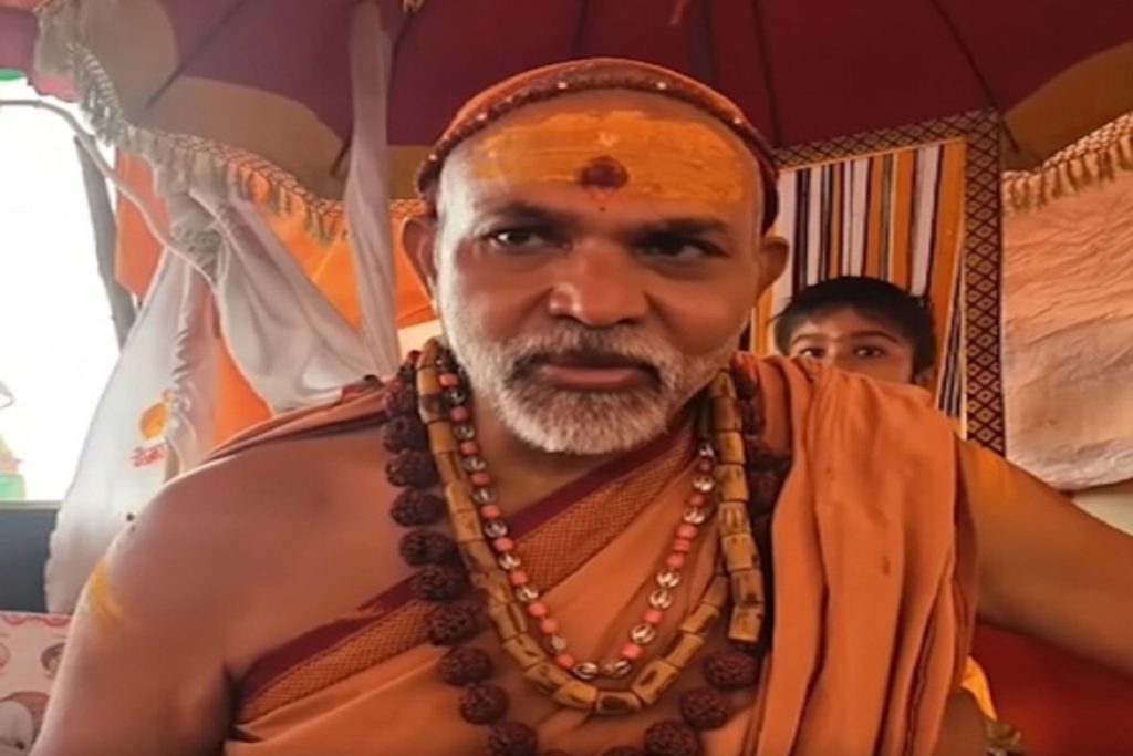 स्वामी अविमुक्तेश्वरानंद का बड़ा बयान, बोले-काम राक्षसों का, चोला साधुओं का