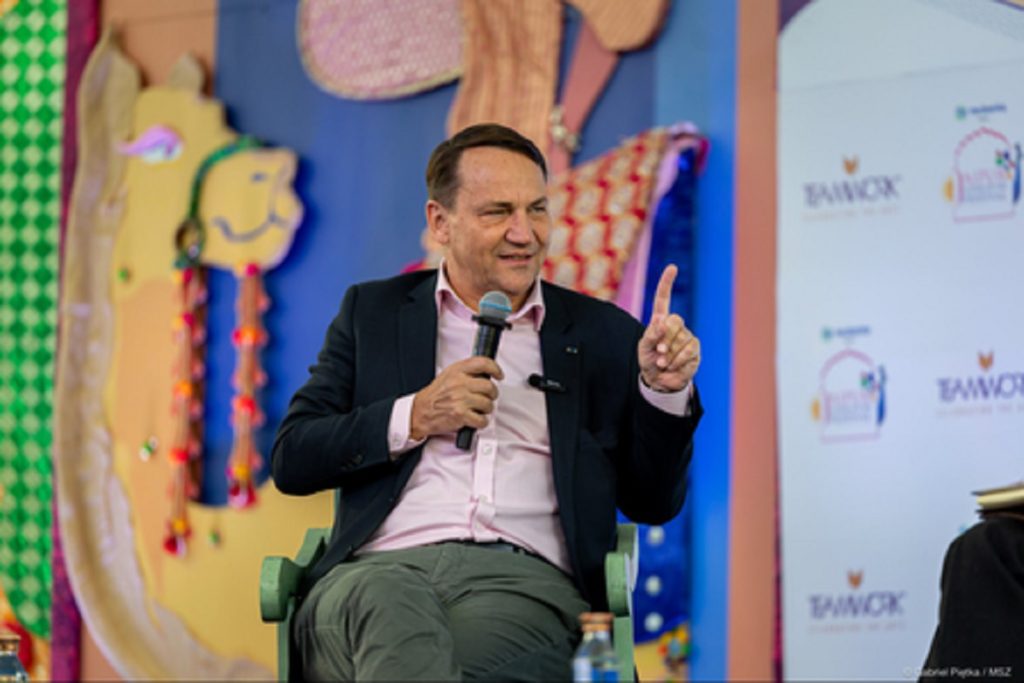 टैरिफ के जरिए भारत को सेलेक्टिव टारगेट करना गलत: पोलैंड!