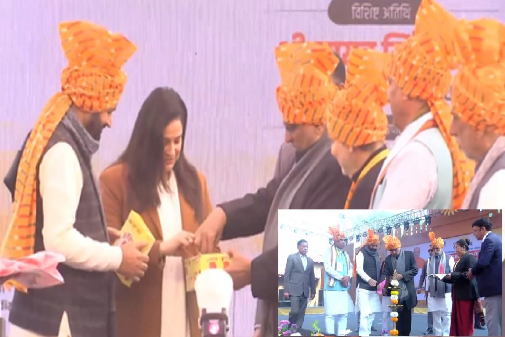 जलेबी की मिठास फरीदाबाद सूरजकुंड मेले का उद्घाटन, उपराष्ट्रपति शामिल!