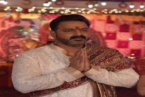 Why-does-Pawan-Singh-avoid-wearing-black-clothes-He-revealed-the-real-story-behind-it