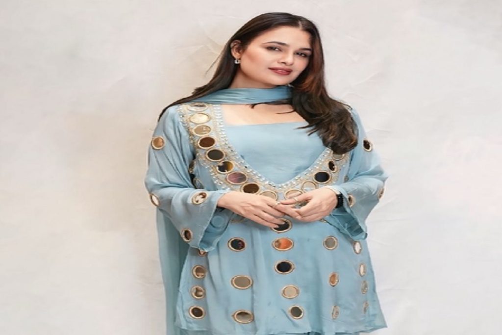 ‘द 50’ में युविका चौधरी का आत्मविश्वासी आगाज, अपनी पहचान के साथ उतरने का ऐलान!