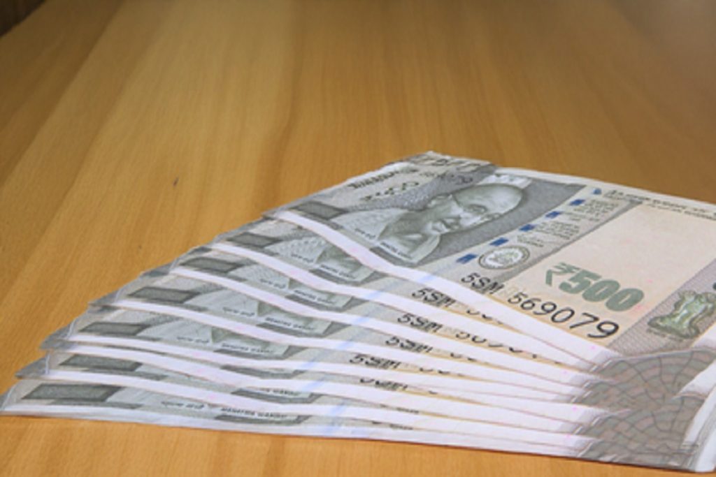 बड़े लेनदेन होंगे आसान, नए आयकर ड्राफ्ट में पैन नियम बदले! 