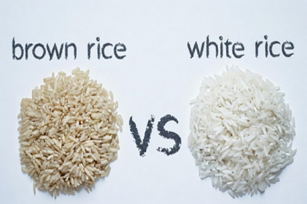 ब्राउन राइस या व्हाइट राइस: कौन सा चावल है आपकी सेहत के लिए बेहतर?