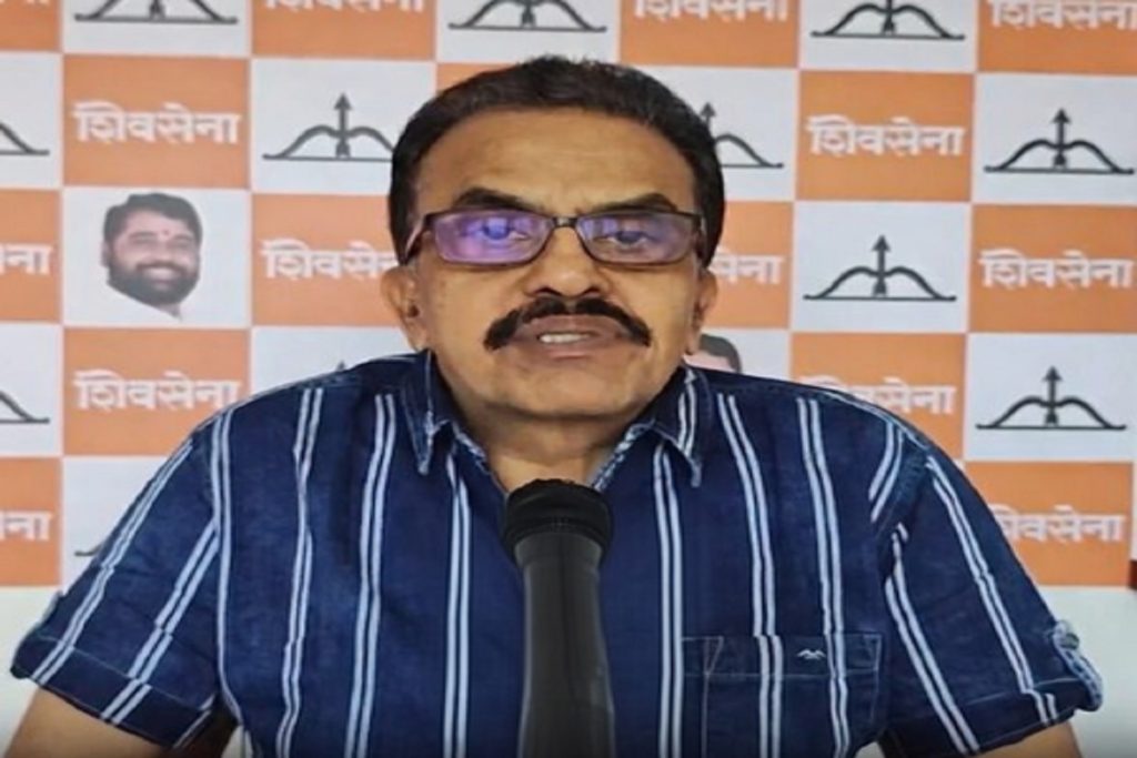 राष्ट्रीय एकता के लिए धीरे-धीरे मदरसों की संख्या की जाए कम: संजय निरुपम! 